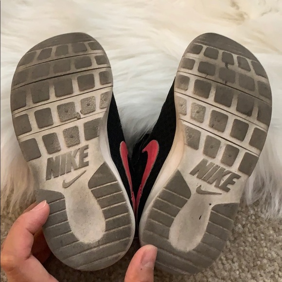 Nike sneakers for kids - Picture 6 of 7